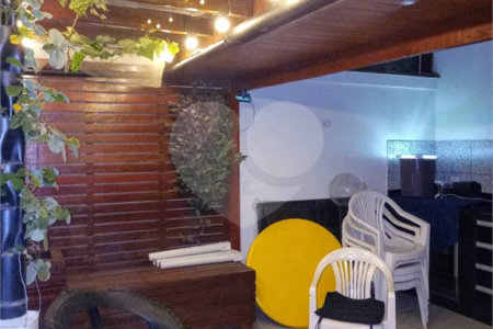 Sobrado à venda com 3 suítes em Vila Mazzei, São Paulo, SP