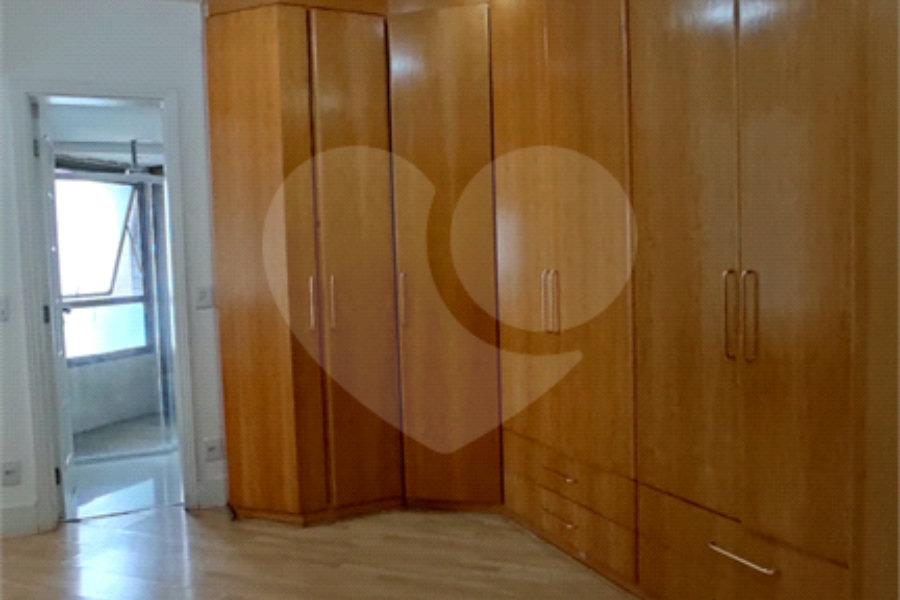 Apartamento à venda com 4 quartos, sendo 2 suítes, em Santana, São Paulo, SP