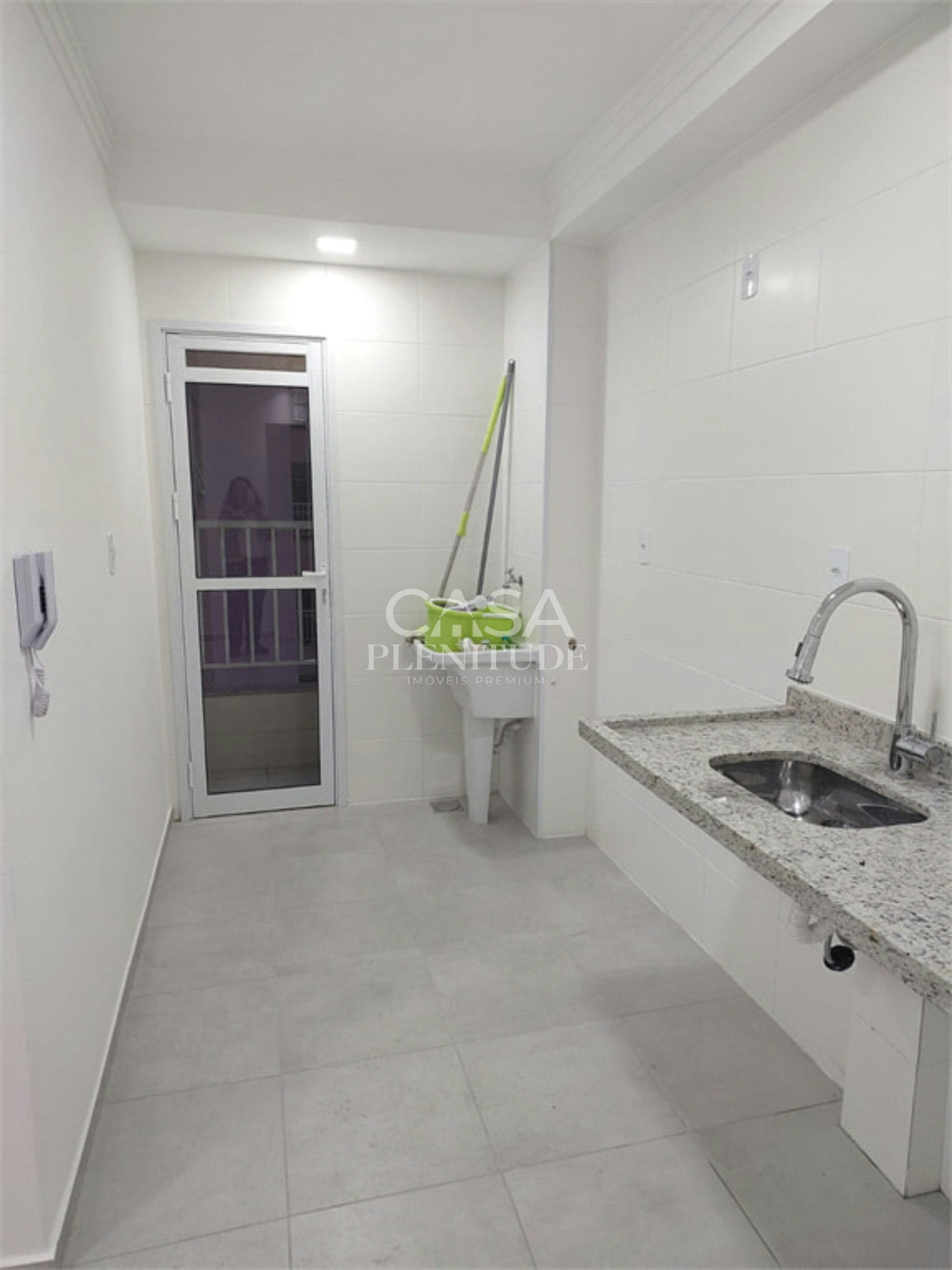 Apartamento à venda com 2 quartos, sendo 1 suíte, em Jardim Saira, Sorocaba, SP