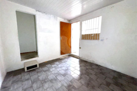 Sobrado à venda com 2 quartos em Vila Antonieta, São Paulo, SP