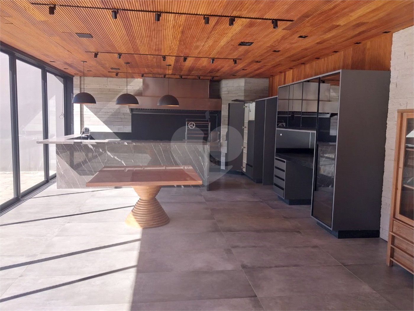 Casa à venda com 4 suítes em Vila Oliveira, Mogi das Cruzes, SP