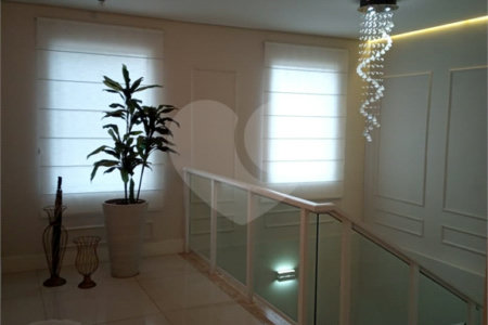 Casa à venda com 4 suítes no condomínio Villaggio Capriccio, Louveira - SP