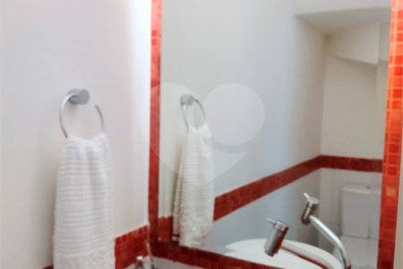 Sobrado à venda com 3 quartos, sendo 1 suíte, em Jardim São Paulo(zona Norte), São Paulo, SP