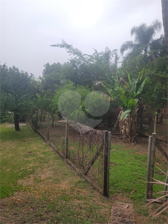 Chácara no Condomínio Vale das Laranjeiras em Indaiatuba SP - Venda - R$ 3,600.000,00 - Locaçao - R$ 30.000,00 mais encargos - Linda, espaçosa, aconchegante, acabamento de alto padrão em rua tranquila e arborizada, em um dos Condomínios mais valorizados de Indaiatuba. Com fácil acesso as principa