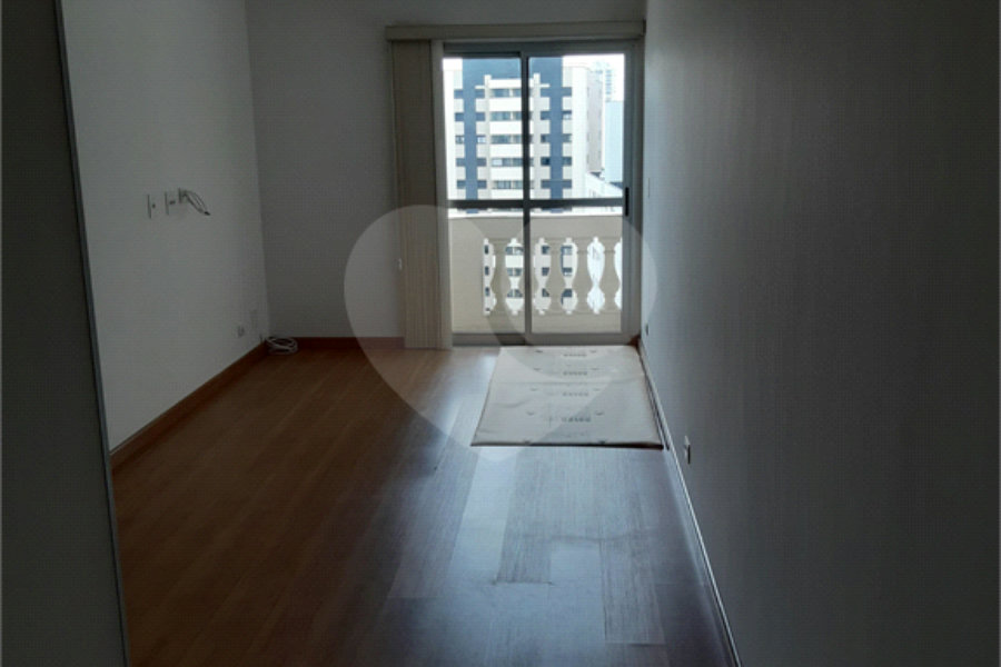 Apartamento à venda com 2 quartos em Vila Guarani, São Paulo, SP
