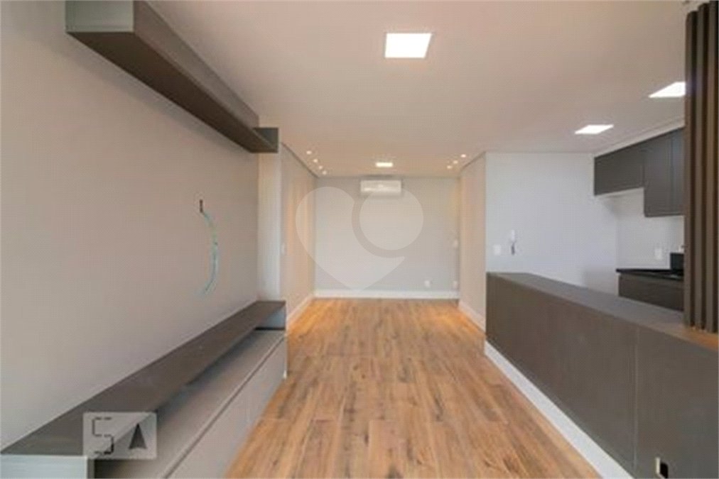 Apartamento à venda com 3 quartos, sendo 1 suíte, em Indianópolis, São Paulo, SP