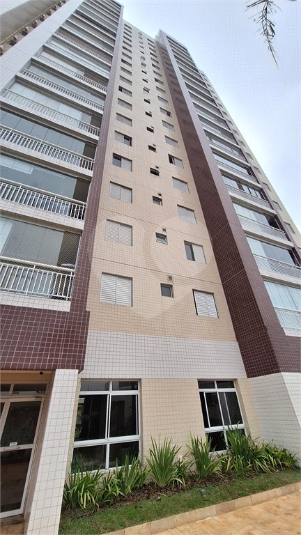 Apartamento à venda com 3 quartos, sendo 1 suíte, em Vila Paiva, São Paulo, SP