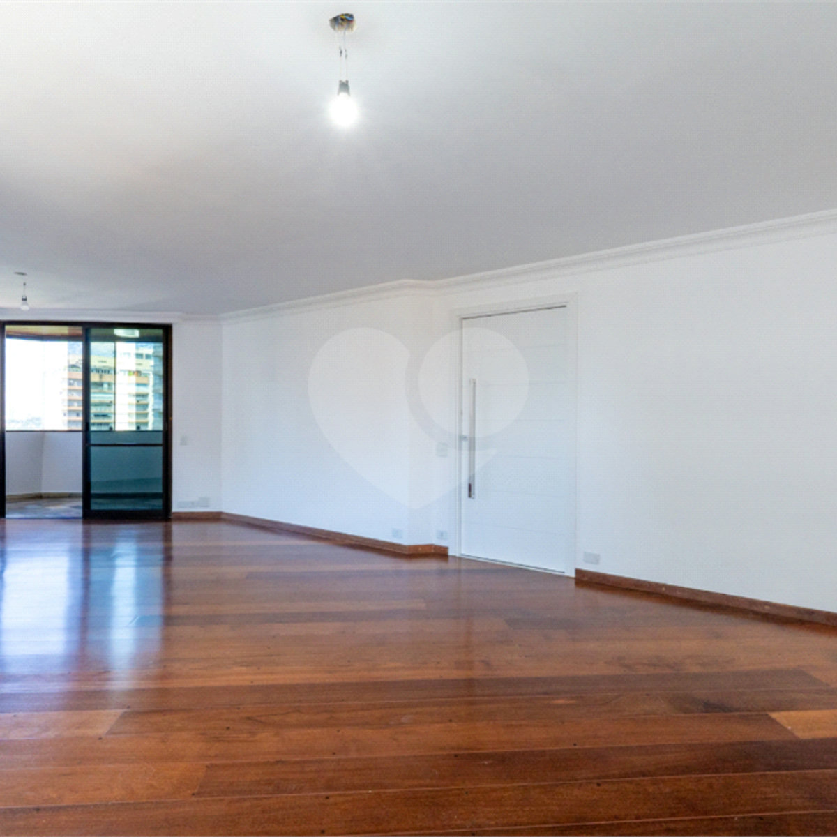 Apartamento à venda com 4 quartos, sendo 3 suítes, em Campo Belo, São Paulo, SP