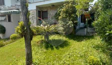 Casa à venda com 4 suítes no condomínio Ville Bourghese, São Paulo - SP