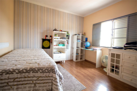Casa à venda com 3 quartos, sendo 1 suíte, em Jardim São José, São Roque, SP