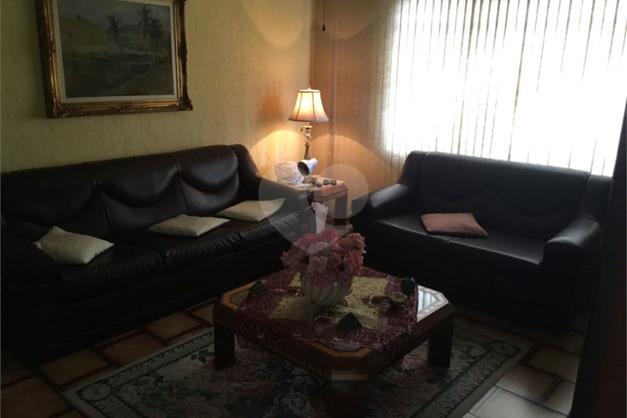 Sobrado à venda com 3 quartos, sendo 2 suítes, em Tucuruvi, São Paulo, SP