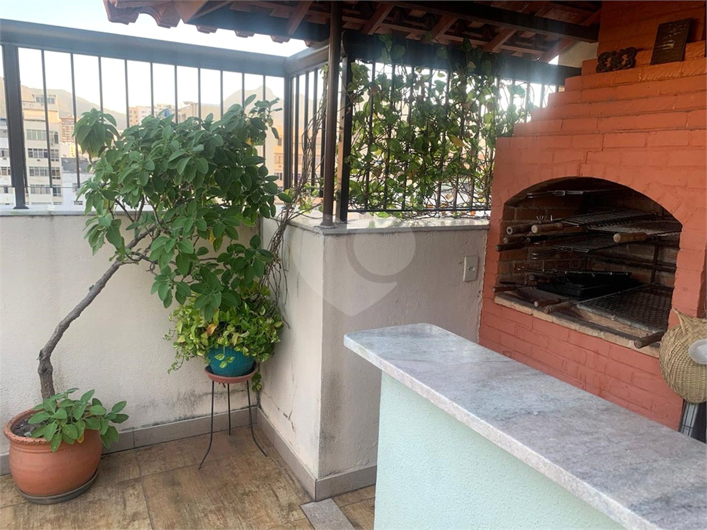 Cobertura à venda com 2 quartos, sendo 1 suíte, em Maracanã, Rio de Janeiro, RJ