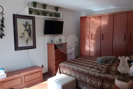 Casa à venda com 4 quartos, sendo 3 suítes,  em Alto Ipiranga, Mogi das Cruzes, SP