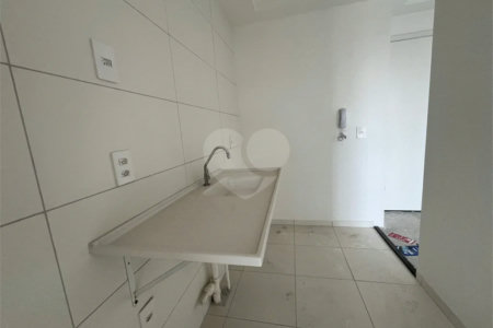 Apartamento à venda com 2 quartos em Vila Mazzei, São Paulo, SP