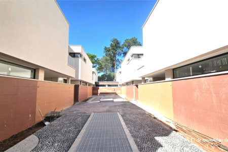 Casa à venda com 4 suítes no condomínio Garda, São Paulo - SP