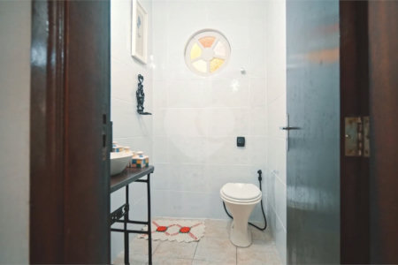 Terreno à venda com 6 quartos no condomínio Quinta dos Lagos, Cotia - SP