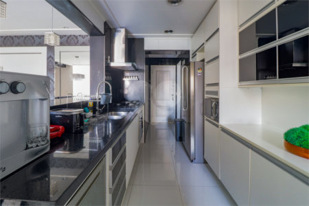 Apartamento à venda com 3 quartos, sendo 2 suítes,  em Cidade Monções, São Paulo, SP