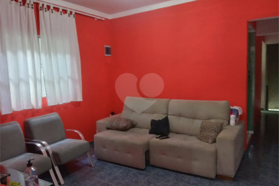 Sobrado à venda com 4 quartos em Tremembé, São Paulo, SP