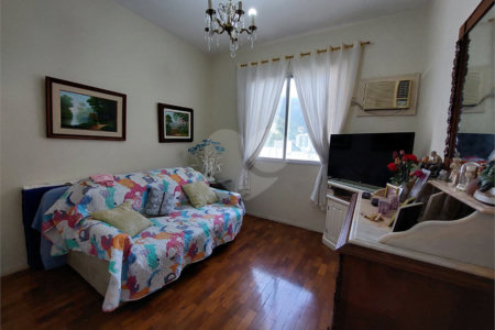 Apartamento à venda com 4 quartos, sendo 1 suíte, em Tijuca, Rio de Janeiro, RJ