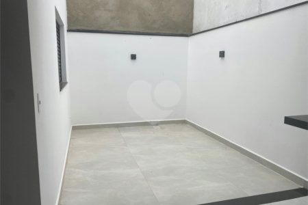 Casa à venda com 3 quartos, sendo 1 suíte, no condomínio Horto Florestal Villagio, Sorocaba - SP