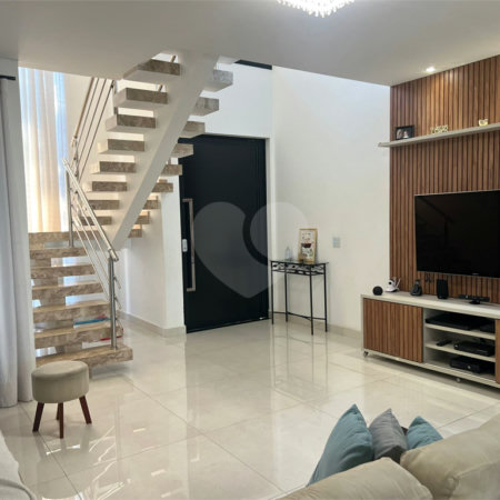 Casa à venda com 4 quartos, sendo 3 suítes, no condomínio Ibiti Reserva, Sorocaba - SP