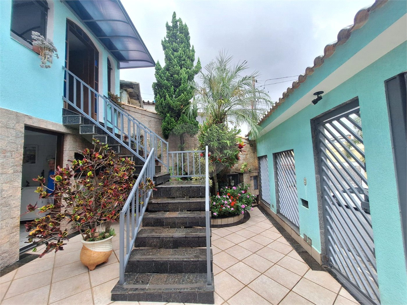 Sobrado à venda com 3 quartos, sendo 1 suíte, em Vila Santa Terezinha (zona Norte), São Paulo, SP