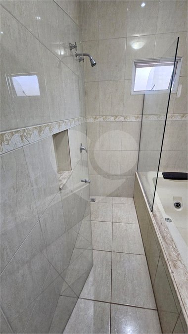 Casa para alugar com 4 quartos, sendo 2 suítes, no condomínio Portal de Itaici, Indaiatuba - SP