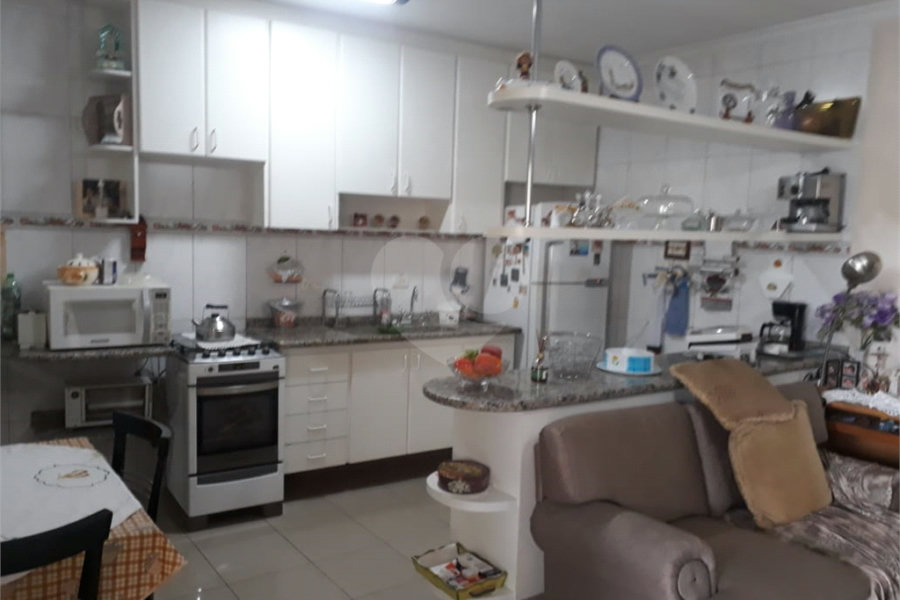 Sobrado à venda com 6 quartos, sendo 5 suítes, em Tremembé, São Paulo, SP