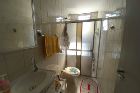 Apartamento à venda com 2 quartos em Jardim Ivana, São Paulo, SP