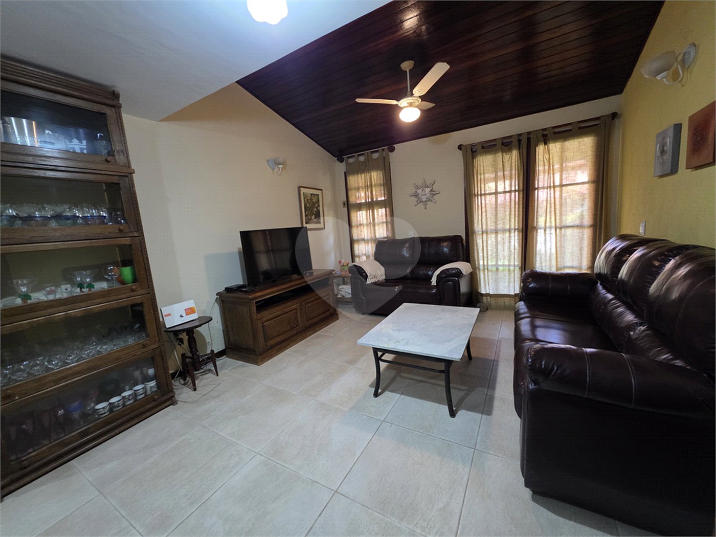 Casa à venda com 4 quartos, sendo 2 suítes, em Geribá, Armação dos Búzios, RJ
