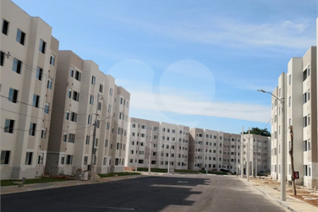 Apartamento à venda com 2 quartos em Guaratiba, Rio de Janeiro, RJ