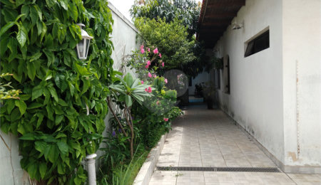 Casa à venda com 3 quartos, sendo 1 suíte, em Jardim Brasil (zona Sul), São Paulo, SP