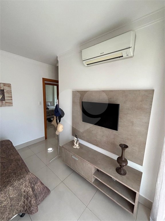 Apartamento à venda com 3 quartos, sendo 1 suíte, em Canto do Forte, Praia Grande, SP