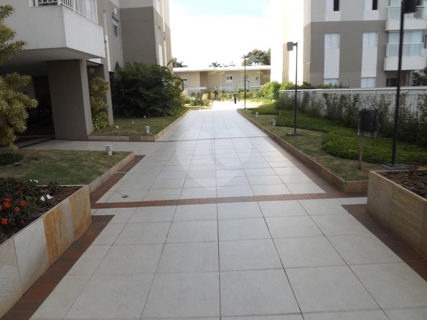 Apartamento à venda com 3 quartos, sendo 1 suíte, em Cidade São Francisco, São Paulo, SP