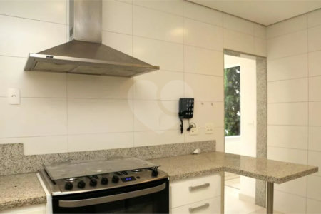 Casa à venda com 4 suítes no condomínio Residencial Morumbi, São Paulo - SP