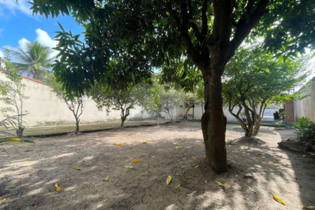 Casa à venda com 4 quartos em Santa Cruz, Rio de Janeiro, RJ