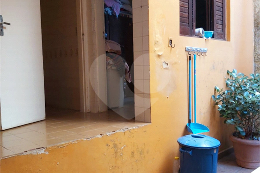 Sobrado à venda com 3 quartos, sendo 1 suíte, em Vila Irmãos Arnoni, São Paulo, SP