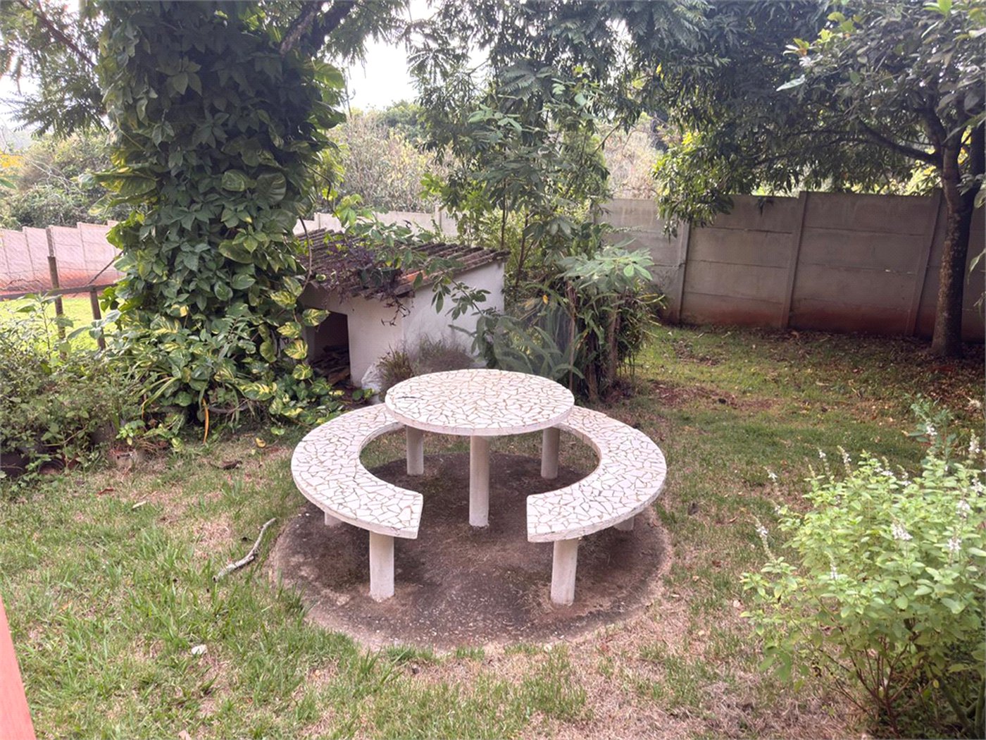 Chácara à venda com 3 quartos, sendo 1 suíte,  em Portal da Figueira, Itapetininga, SP