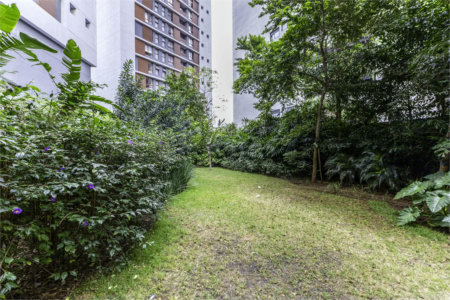 Apartamento à venda com 3 suítes em Jardim das Bandeiras, São Paulo, SP