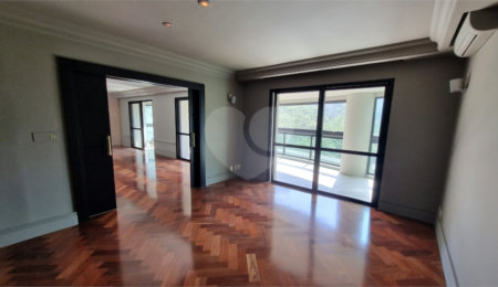 Apartamento para alugar com 6 quartos, sendo 4 suítes,  em Panamby, São Paulo, SP