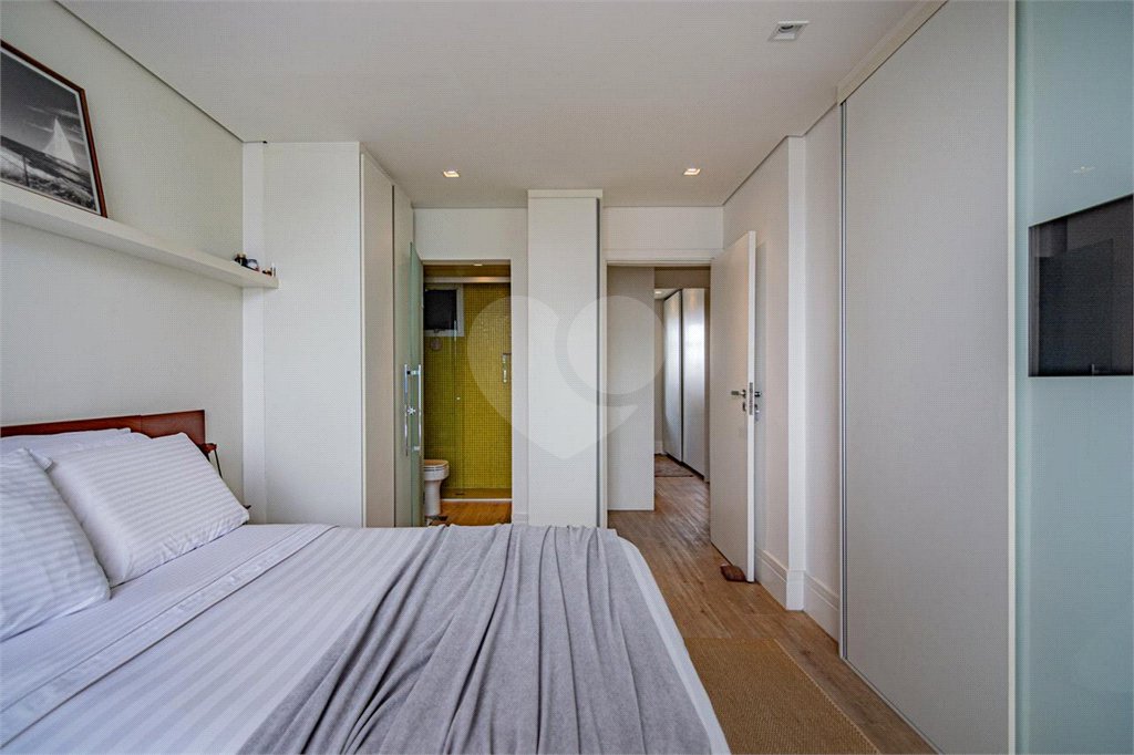 Apartamento à venda com 2 suítes em Jardim Europa, São Paulo, SP