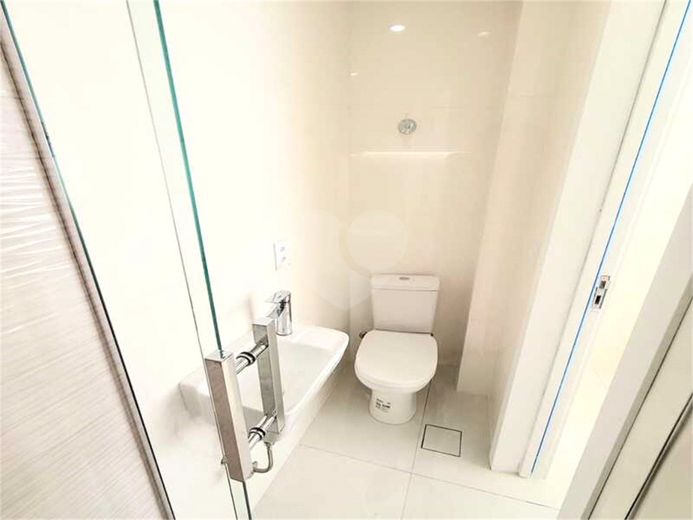 Apartamento à venda com 3 quartos, sendo 1 suíte, em Laranjeiras, Rio de Janeiro, RJ