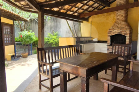 Casa à venda com 5 quartos, sendo 4 suítes,  em Geribá, Armação dos Búzios, RJ