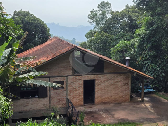 Casa Térrea à venda com 2 quartos, sendo 1 suíte,  em Serra da Cantareira, Mairiporã, SP