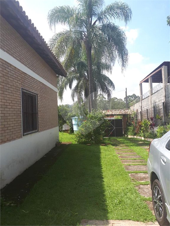 Chácara à venda com 4 quartos, sendo 2 suítes, em Serra da Cantareira, Mairiporã, SP