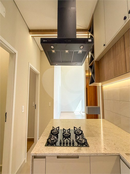 Casa à venda com 3 suítes no condomínio Residencial Dona Maria Candida, Indaiatuba - SP