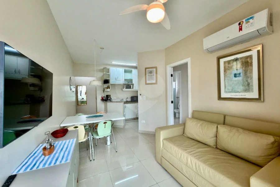 Apartamento à venda com 1 suíte em Riviera de São Lourenço, Bertioga, SP