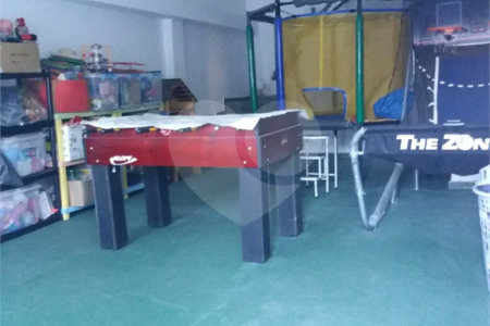 Sobrado à venda com 4 quartos, sendo 3 suítes, em Tucuruvi, São Paulo, SP