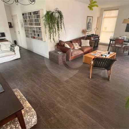 Apartamento à venda com 3 quartos, sendo 1 suíte, em Cerqueira César, São Paulo, SP