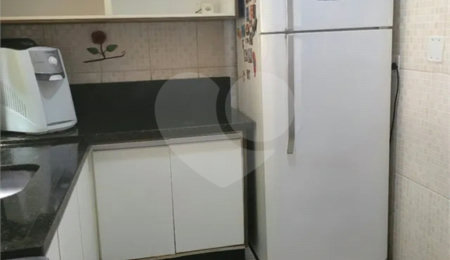 Casa à venda com 2 quartos no condomínio Campo Belo, São José dos Campos - SP